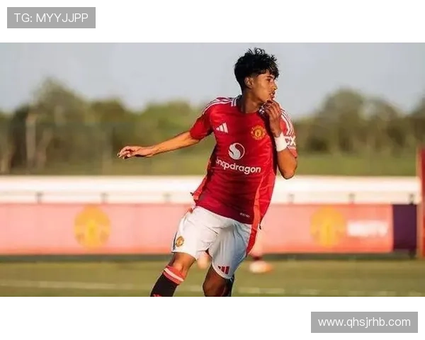 最新进球榜揭示足球新星崭露头角,表现稳健引发广泛关注 最新进球榜揭示足球新星崭露头角,表现稳健引发广泛关注