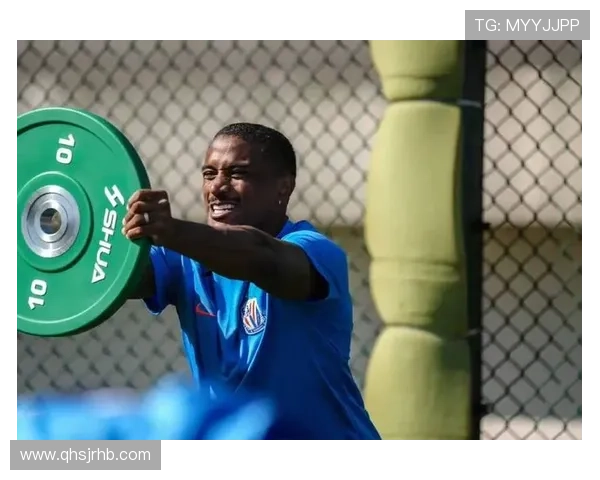 亚运会足球赛最佳球员表现稳健，助力球队夺得金牌