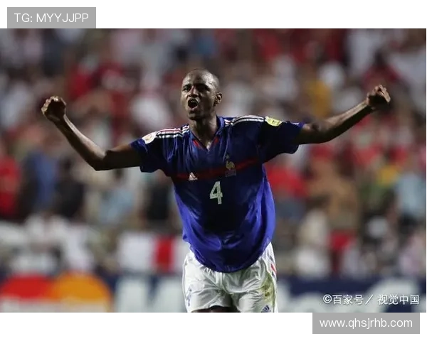 恩东贝莱重返法国国家队阵容,近期状态回暖备受期待 恩东贝莱重返法国国家队阵容,近期状态回暖备受期待