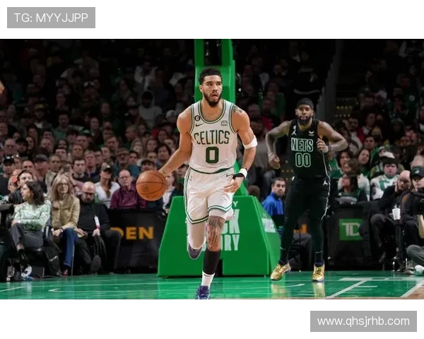 塔图姆突破拉开与哈登对决差异 提升球队关键时刻得分效率