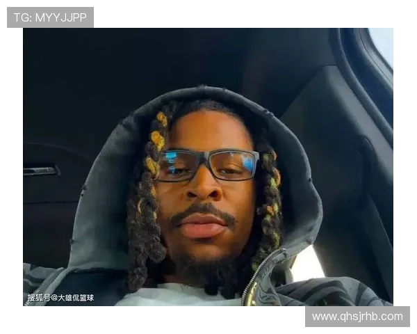 贾·莫兰特头顶奢华发型配破洞牛仔，球场外像极了街头潮人！